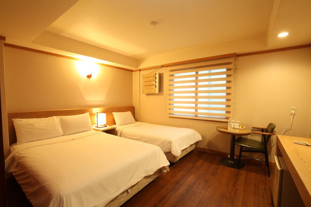 Angel Hotel Puszan Kültér fotó