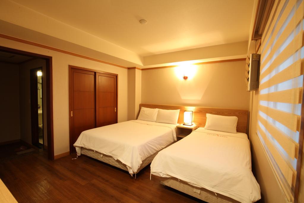 Angel Hotel Puszan Kültér fotó