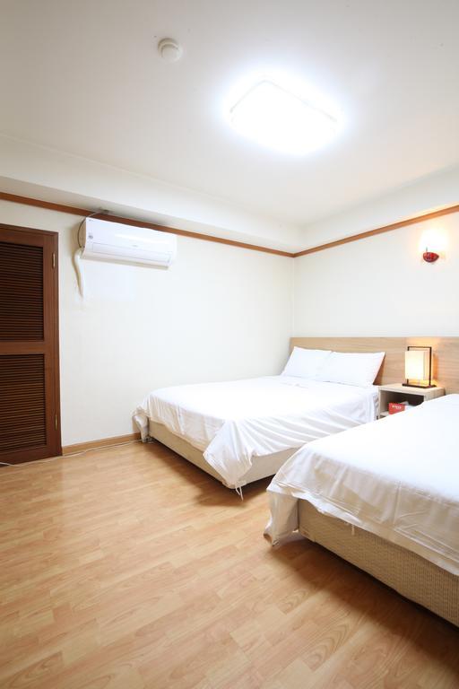 Angel Hotel Puszan Kültér fotó